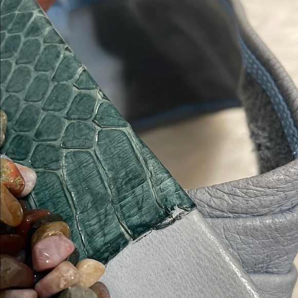 Laise Adzer Vintage Blue Leather Statement Belt - Picture 5 of 10